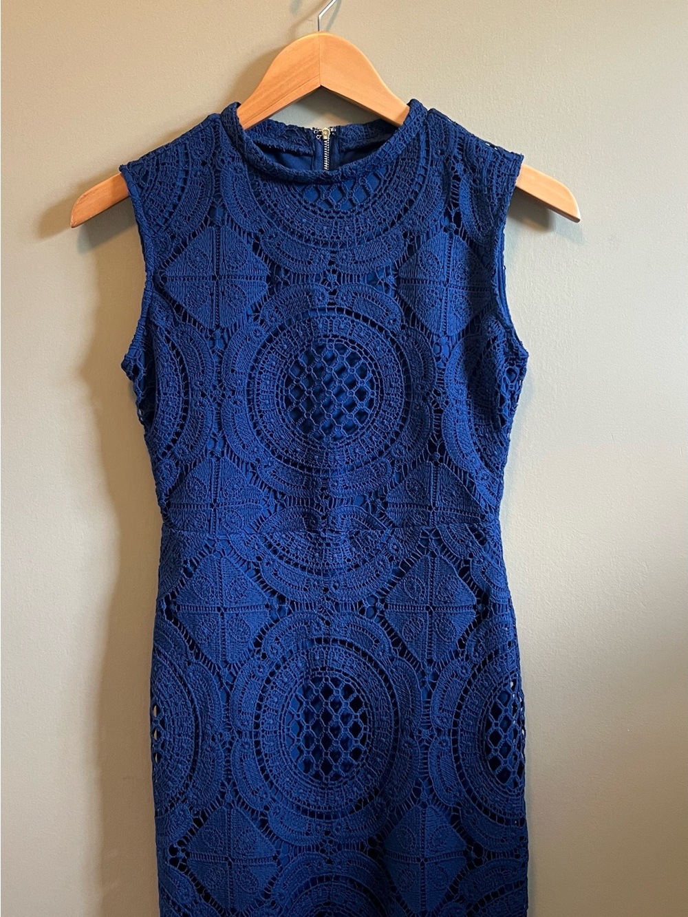 Stella Luce Royal Blue Sleeveless Crochet Sheath Dress